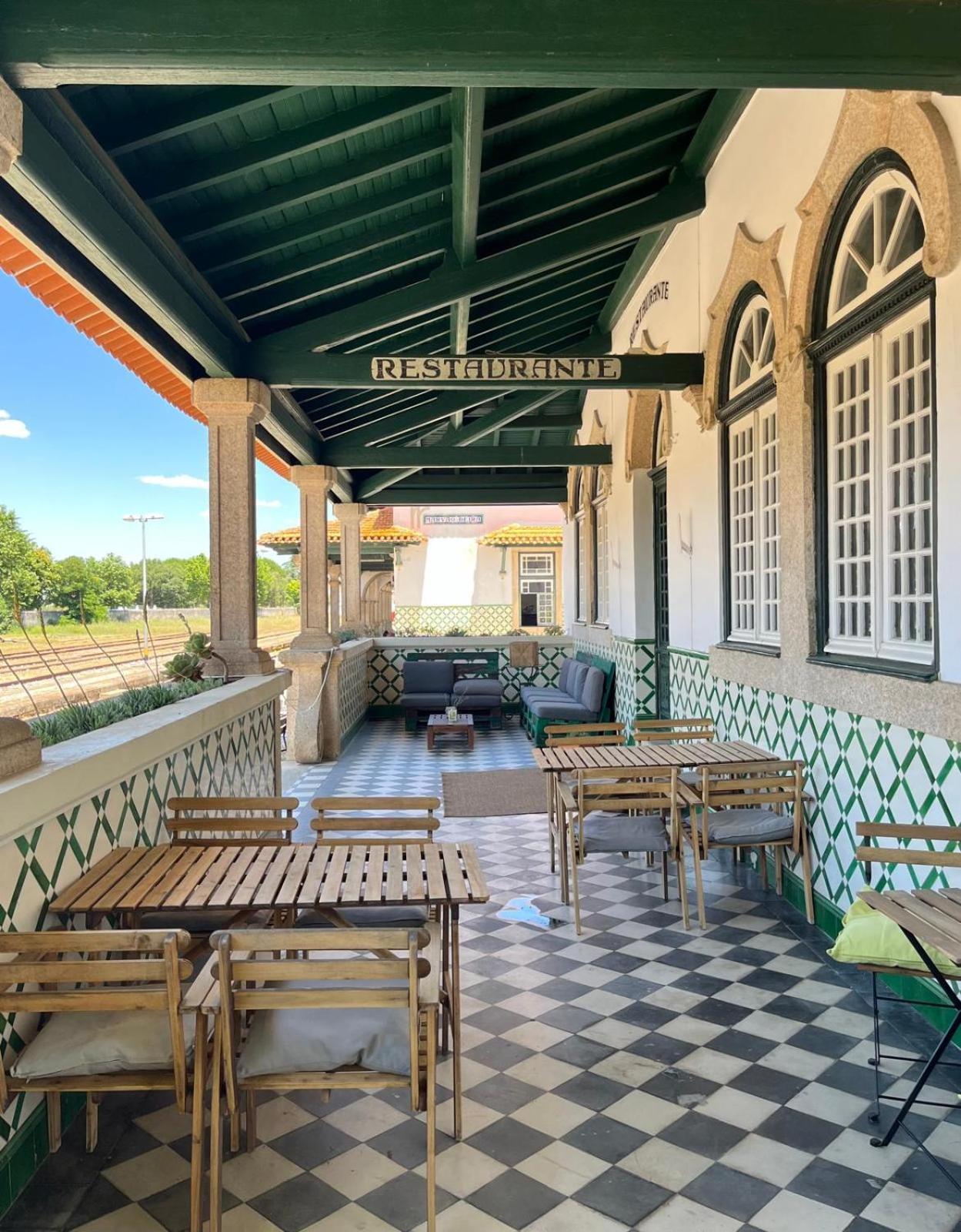 Train Spot Guesthouse Марван Экстерьер фото